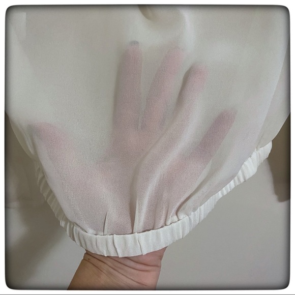 Lace Blouse - Picture 4 of 7